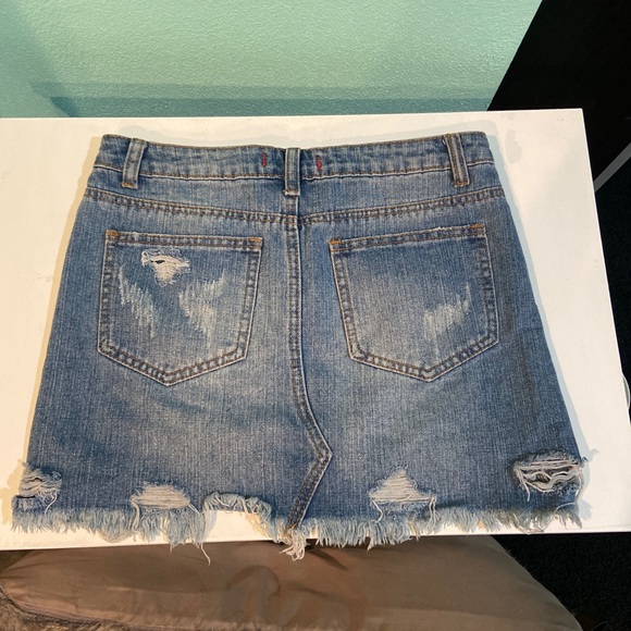 Jean skirt - Picture 2 of 2